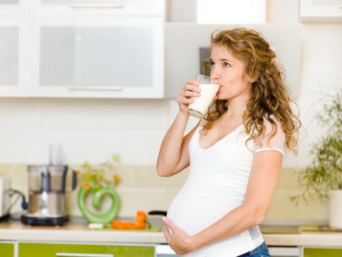 Можно ли выпить молока при бессонице
