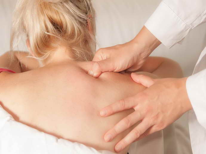 остеохондроз грудного отдела позвоночника массаж