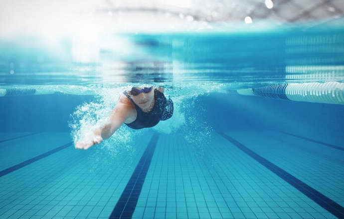 Правила для водных тренировок при остеохондрозе