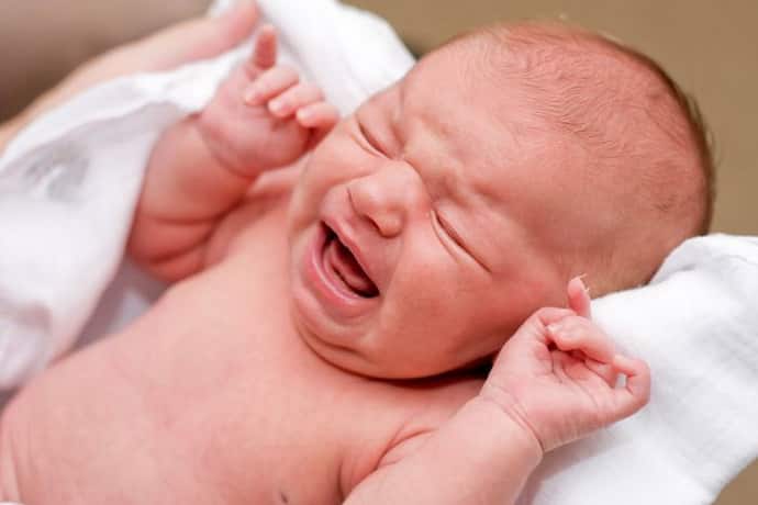 Почему возникают судороги у новорожденных