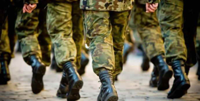Берут ли в армию с остеохондрозом и как можно избежать призыва