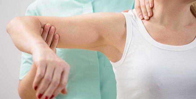 Почему возникает остеохондроз плечевого сустава