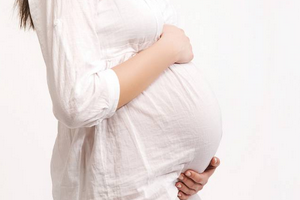 понос в третьем триместре беременности