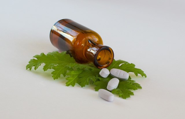 Нетрадиционные лекарства как дополнение к основным медикаментам