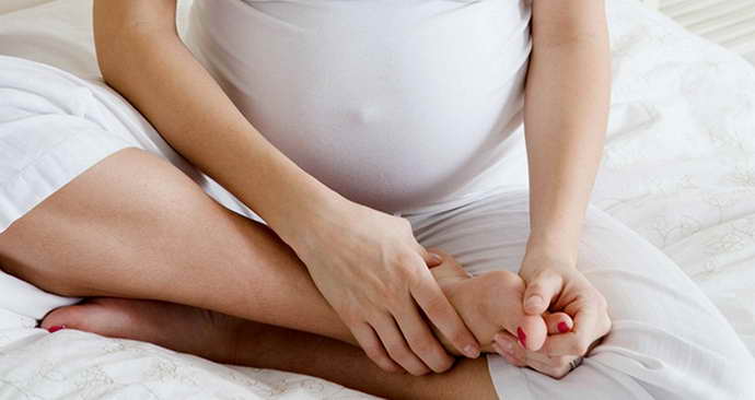 Судороги при беременности в ногах