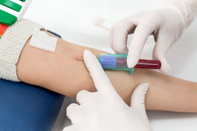 Зачем делают биохимический анализ крови и как его расшифровать?