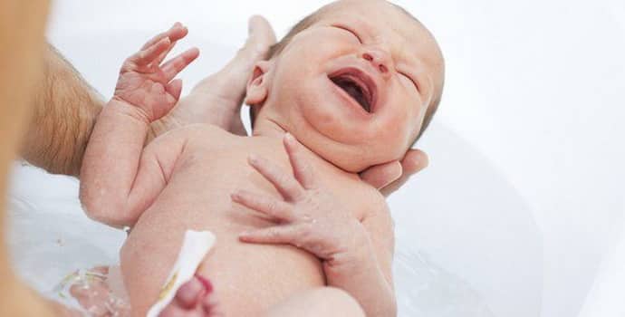 Тремор у новорожденных: основные причины развития