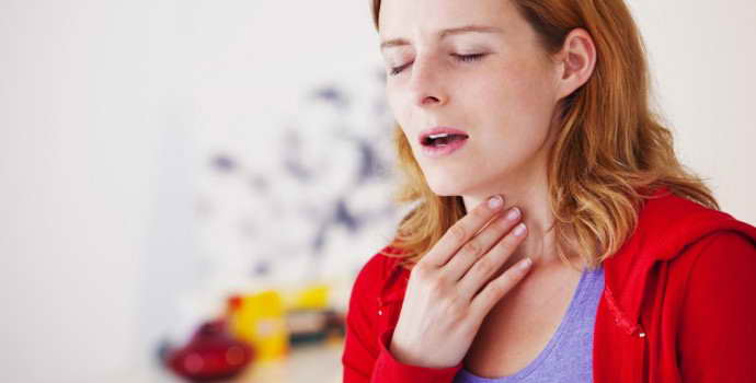 Может ли болеть горло при шейном остеохондрозе: этиология симптома