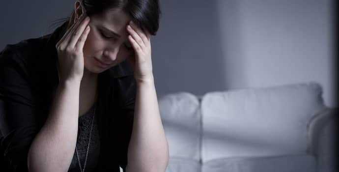 Опасность депрессивного невроза: легкое отклонение или серьезная патология