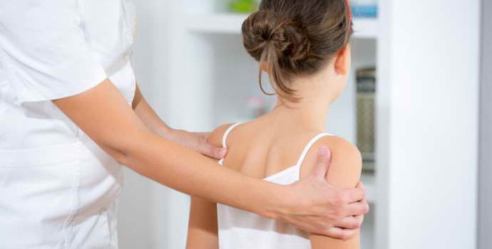 Грыжи Шморля в грудном отделе позвоночника: причины и симптомы