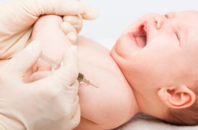 Прививка от туберкулеза новорожденным детям делается в плечо